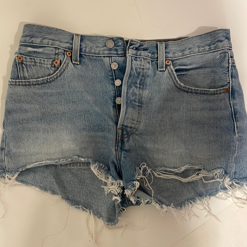 Levi’s 501 shorts!